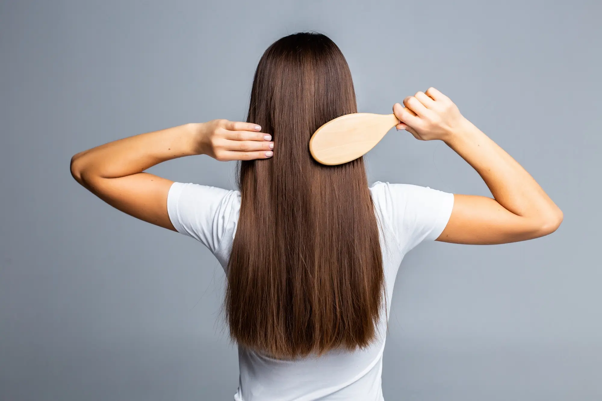 Густые и блестящие: ищем витамины от выпадения и для роста волос